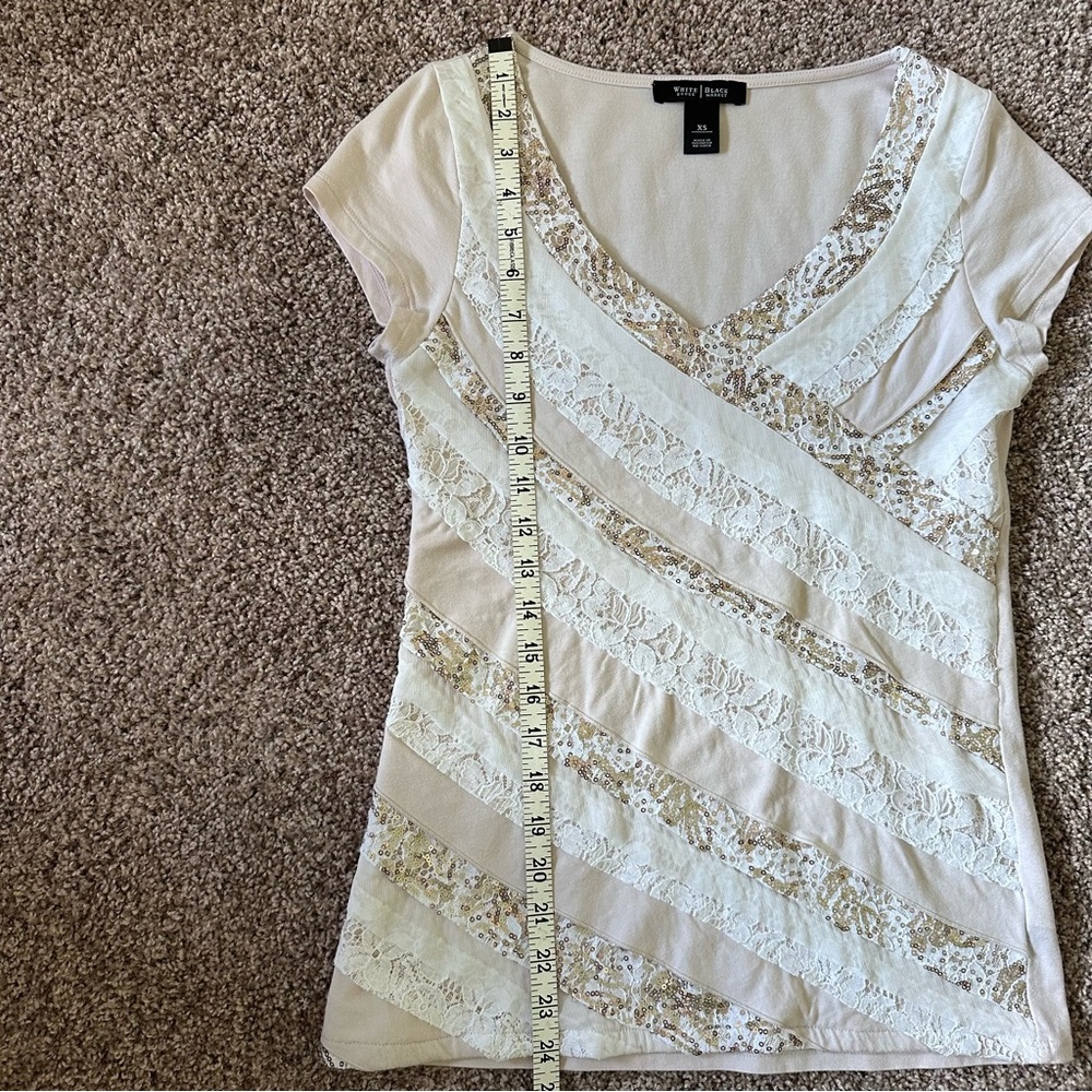 White House Black Market Cream Lace Short Sleeve Top - Picture 6 of 7